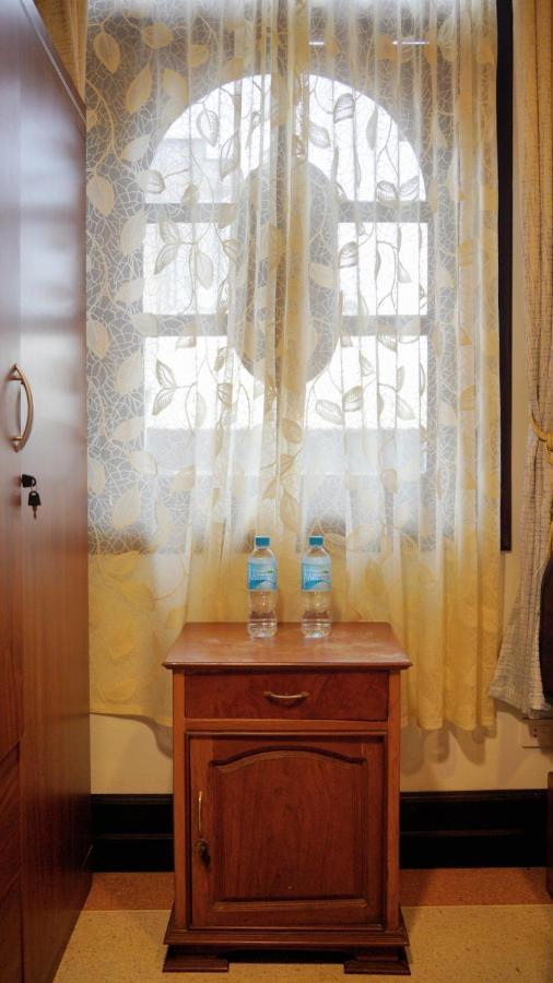 Villa Kiengkham晶康民宿 لوانغ برابانغ المظهر الخارجي الصورة