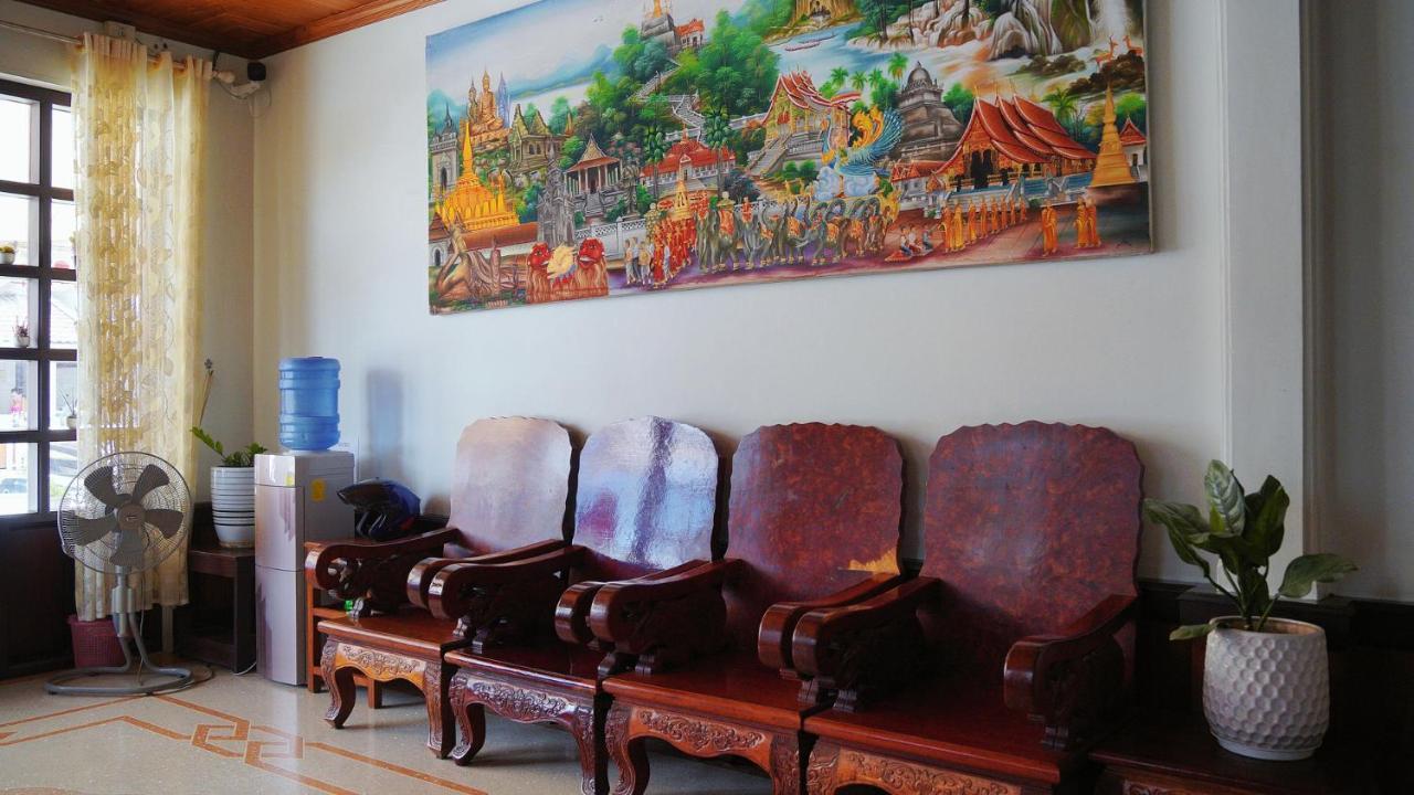 Villa Kiengkham晶康民宿 لوانغ برابانغ المظهر الخارجي الصورة